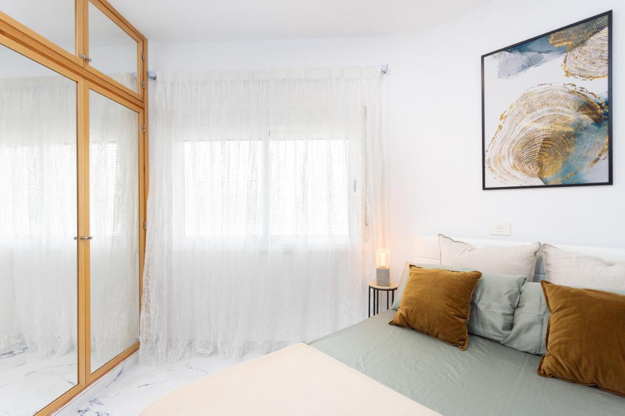 לוס כריסטיאנוס Cozy 1St Sea Line Apartment In The Quiet Area מראה חיצוני תמונה